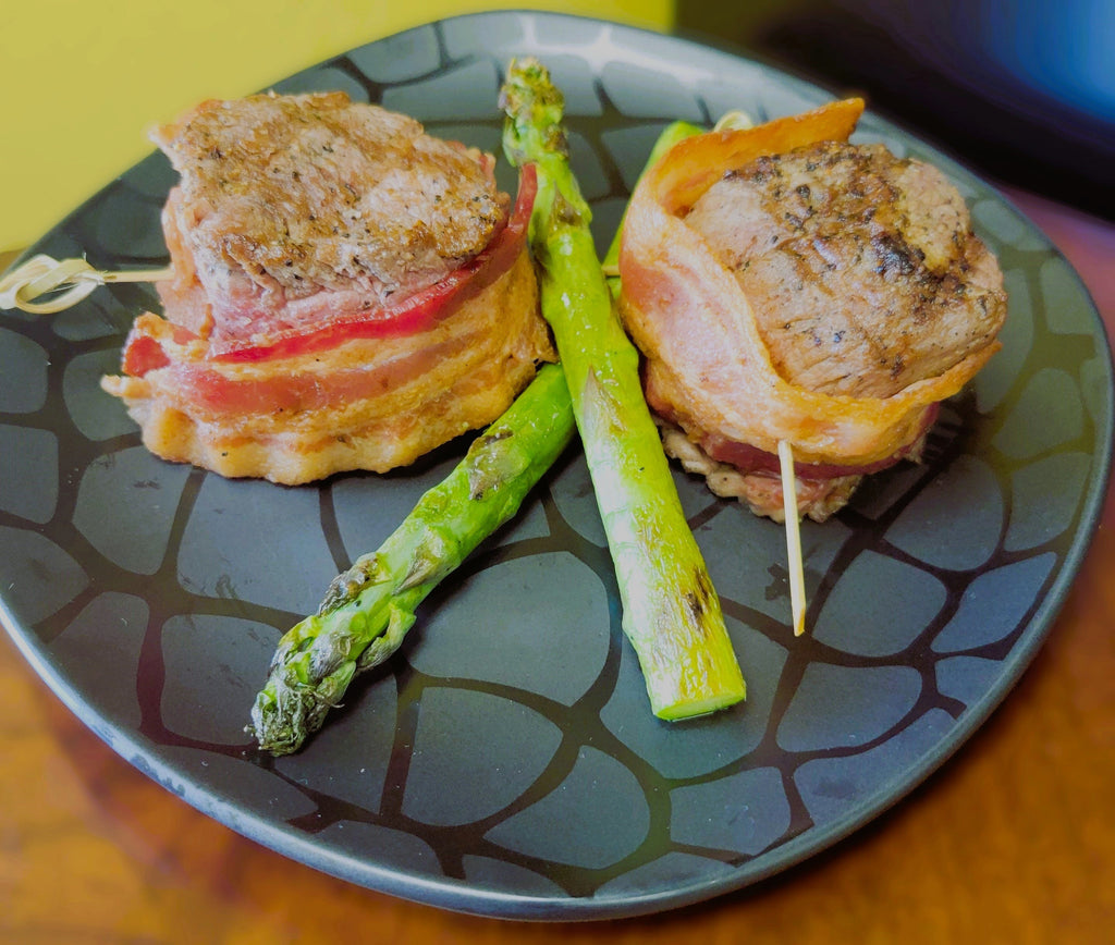 2- 4 oz Filet Mignon with Asparagus with a Sizzling Summer meal 